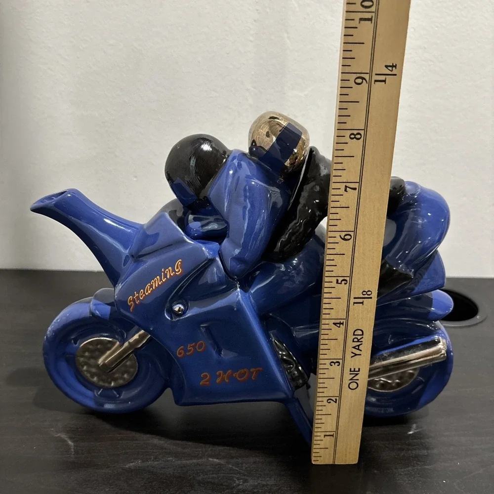 Vintage Richard Parrington Sportbike Motorcycle Novelty Teapot Made in England